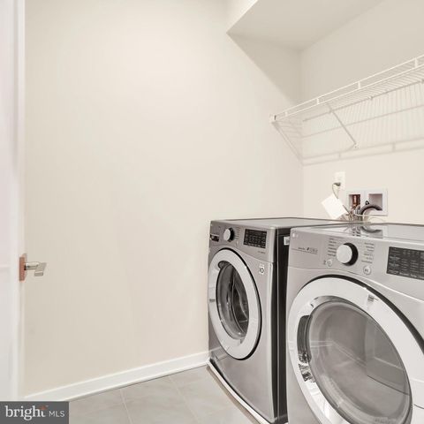 23580 BELVOIR WOODS TER, Ashburn, VA 20148