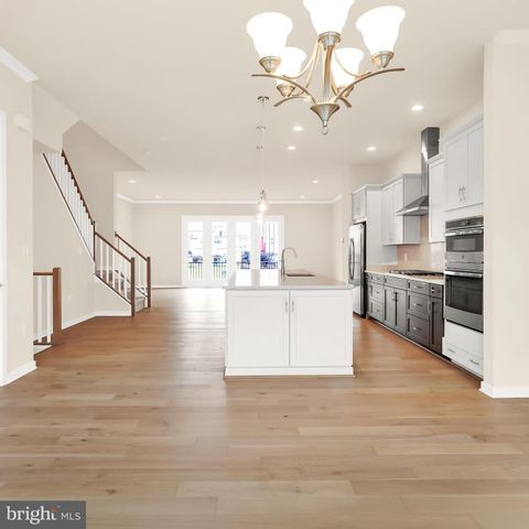 23580 BELVOIR WOODS TER, Ashburn, VA 20148
