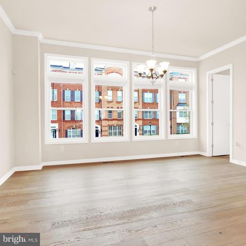 23580 BELVOIR WOODS TER, Ashburn, VA 20148