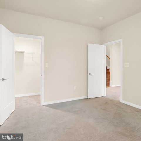 23580 BELVOIR WOODS TER, Ashburn, VA 20148