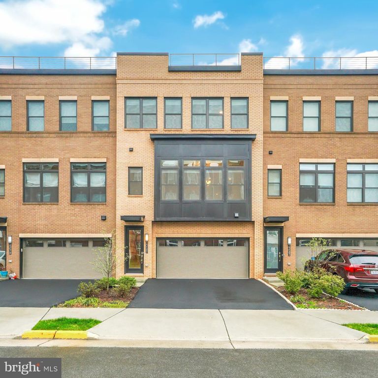 23580 BELVOIR WOODS TER, Ashburn, VA 20148