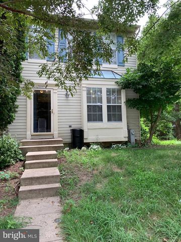 2017 HERITAGE DR, Baltimore, MD 21209