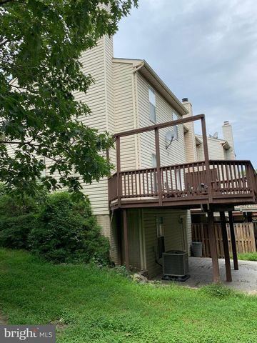 2017 HERITAGE DR, Baltimore, MD 21209