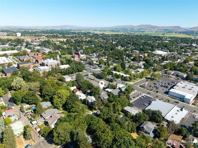 804 N C Street, Ellensburg, WA 98926