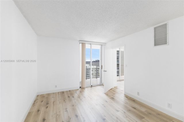 7601 E Treasure Dr 1621, North Bay Village, FL 33141