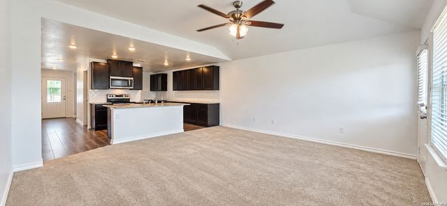 7218 Perseus Brk, San Antonio, TX 78252