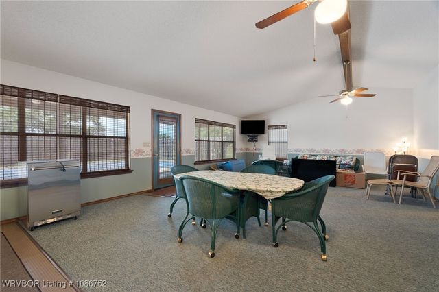 2150 Old Graphic Street, Mulberry, AR 72947