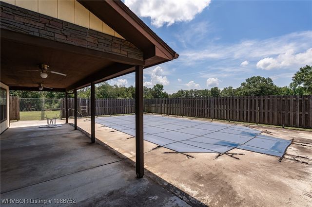 2150 Old Graphic Street, Mulberry, AR 72947
