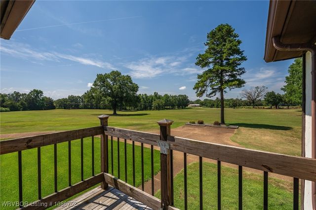 2150 Old Graphic Street, Mulberry, AR 72947