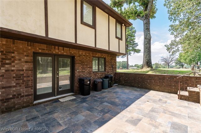 2150 Old Graphic Street, Mulberry, AR 72947