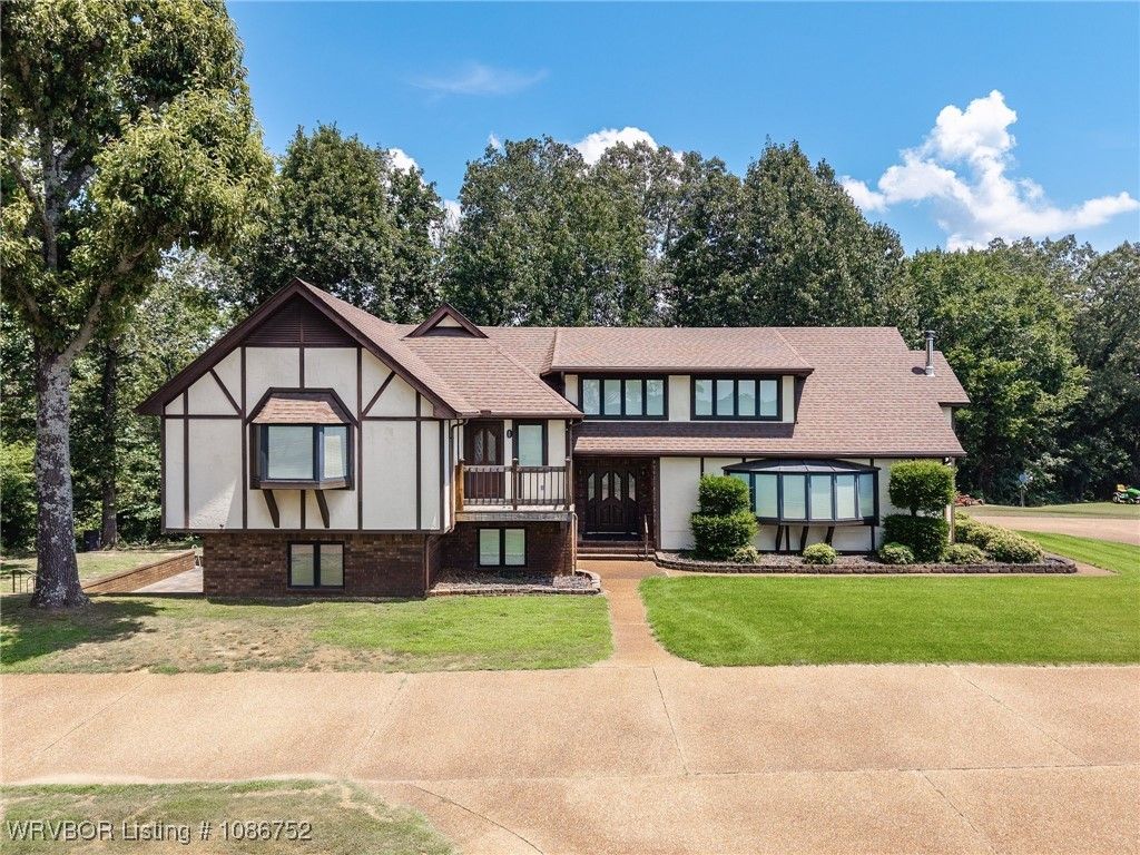 2150 Old Graphic Street, Mulberry, AR 72947