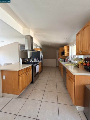 3355 Bennett Way, Concord, CA 94519