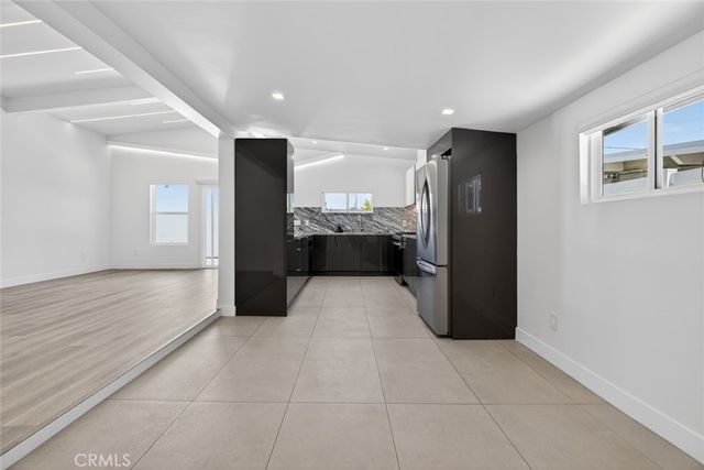 10806 Paso Robles, Granada Hills, CA 91344