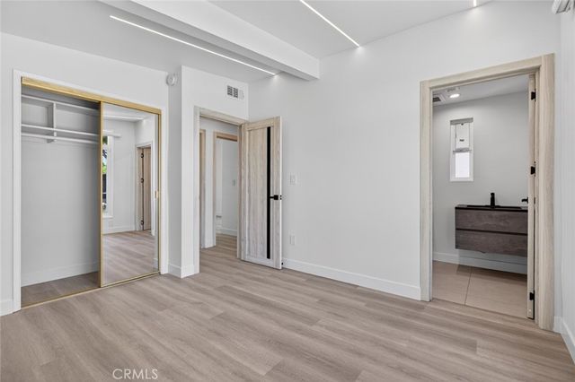 10806 Paso Robles, Granada Hills, CA 91344