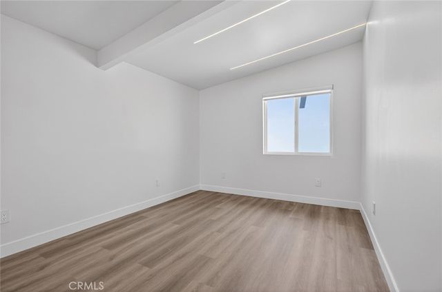 10806 Paso Robles, Granada Hills, CA 91344