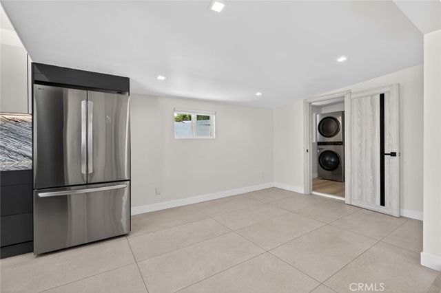 10806 Paso Robles, Granada Hills, CA 91344