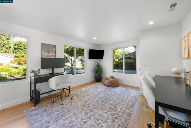 3144 Roundhill Rd, Alamo, CA 94507