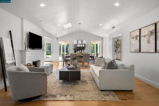 3144 Roundhill Rd, Alamo, CA 94507
