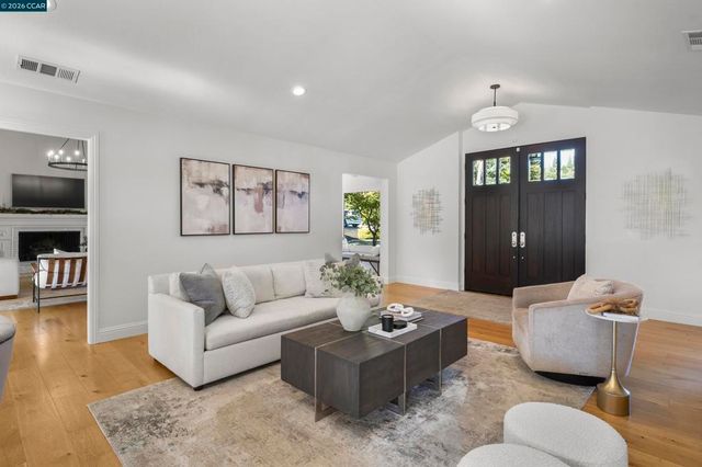 3144 Roundhill Rd, Alamo, CA 94507