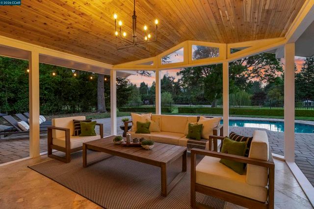 3144 Roundhill Rd, Alamo, CA 94507