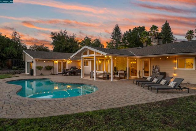 3144 Roundhill Rd, Alamo, CA 94507