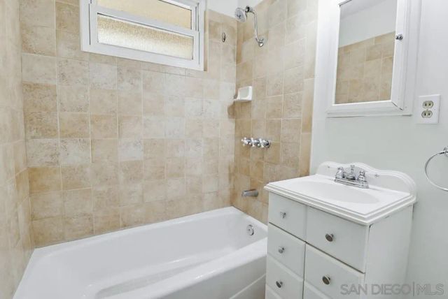 8464 LAKE GABY AVE., San Diego, CA 92119