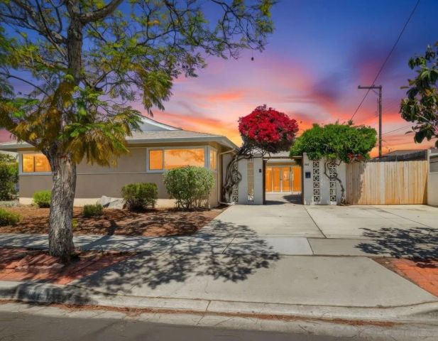 8464 LAKE GABY AVE., San Diego, CA 92119