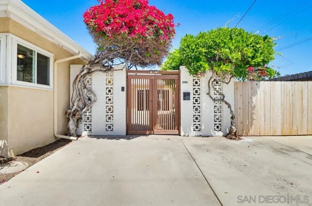 8464 LAKE GABY AVE., San Diego, CA 92119