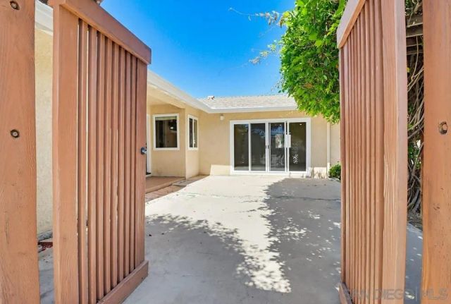 8464 LAKE GABY AVE., San Diego, CA 92119
