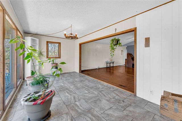 2 Hindon Lane, Bella Vista, AR 72715