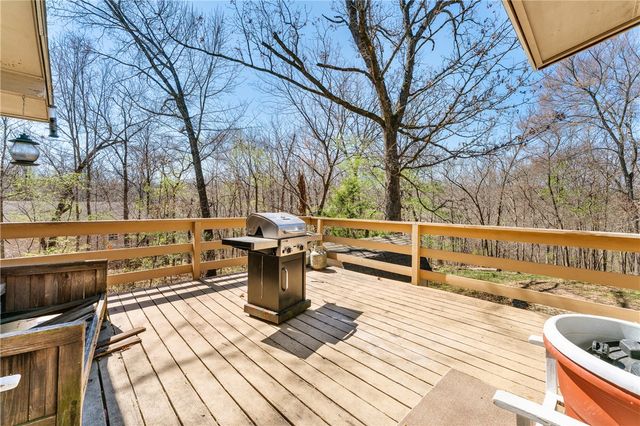 2 Hindon Lane, Bella Vista, AR 72715