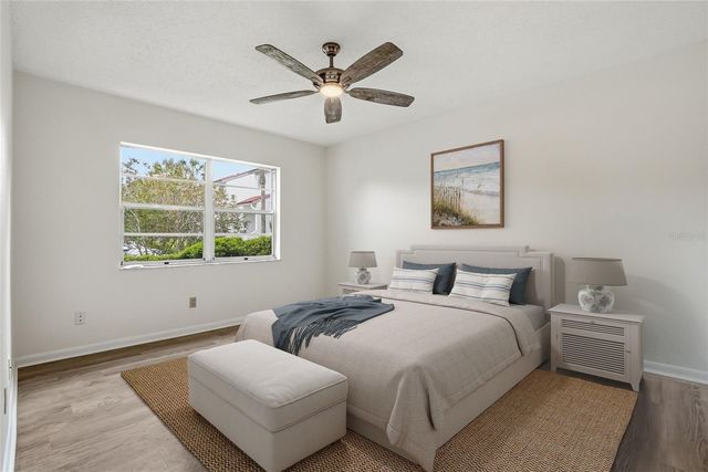 500 SANTA CRUZ PLACE NE D, St Petersburg, FL 33703