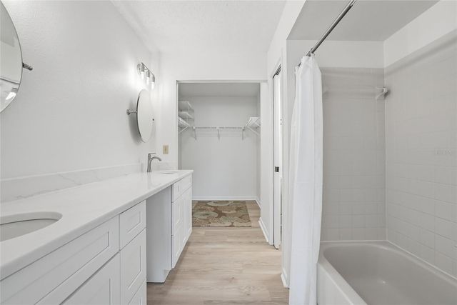 500 SANTA CRUZ PLACE NE D, St Petersburg, FL 33703