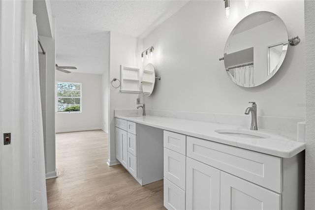 500 SANTA CRUZ PLACE NE D, St Petersburg, FL 33703