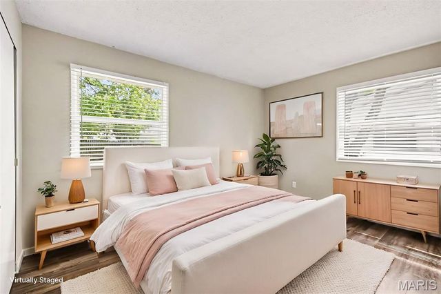 670 Brookstone Drive, Florissant, MO 63033