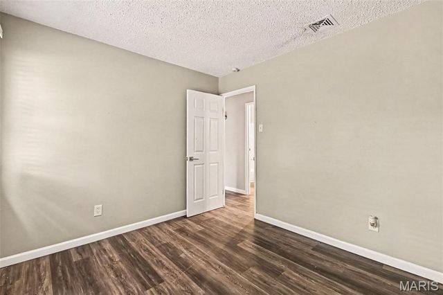 670 Brookstone Drive, Florissant, MO 63033