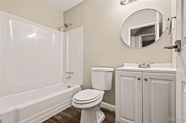 670 Brookstone Drive, Florissant, MO 63033