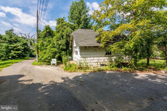 400 FERRY POINT ROAD, Annapolis, MD 21403