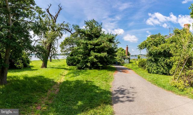 400 FERRY POINT ROAD, Annapolis, MD 21403