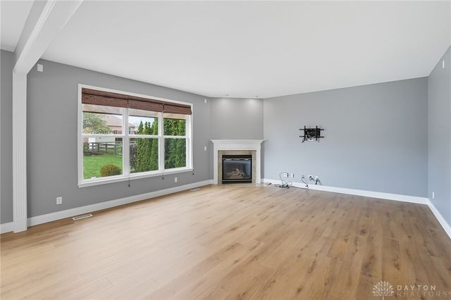 9279 Maxwells Crossing, Clearcreek Twp, OH 45458