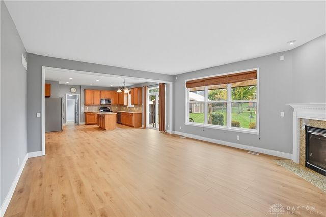 9279 Maxwells Crossing, Clearcreek Twp, OH 45458