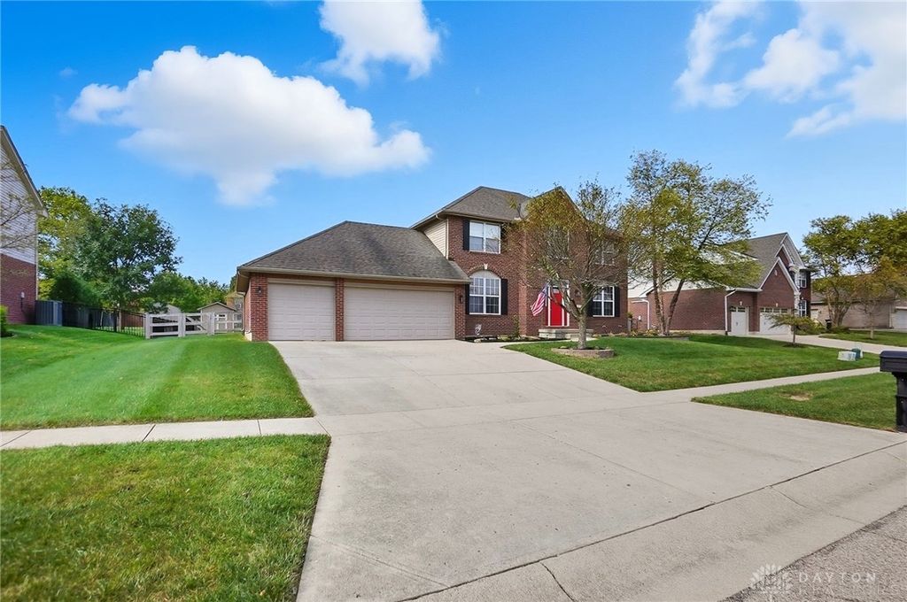 9279 Maxwells Crossing, Clearcreek Twp, OH 45458