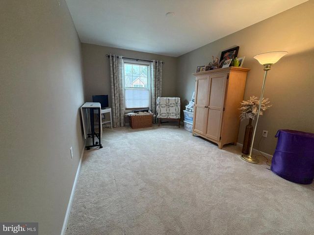 4245 ROTH FARM VILLAGE CIR, Mechanicsburg, PA 17050