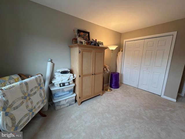 4245 ROTH FARM VILLAGE CIR, Mechanicsburg, PA 17050