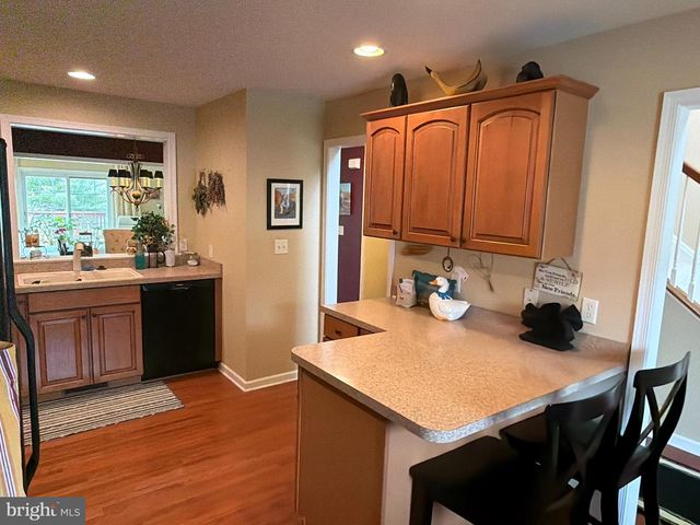 4245 ROTH FARM VILLAGE CIR, Mechanicsburg, PA 17050