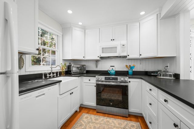 88 Woodview Drive UNIT 88-H, Brewster, MA 02631