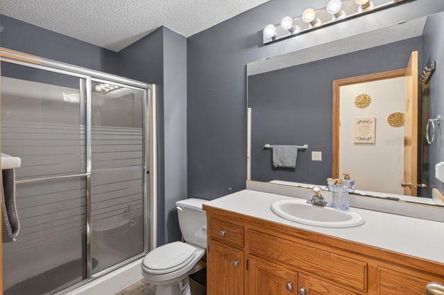 2047 123rd Avenue NW, Coon Rapids, MN 55448