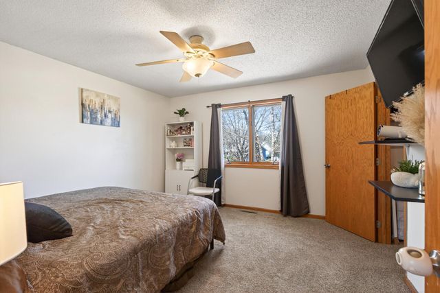 2047 123rd Avenue NW, Coon Rapids, MN 55448