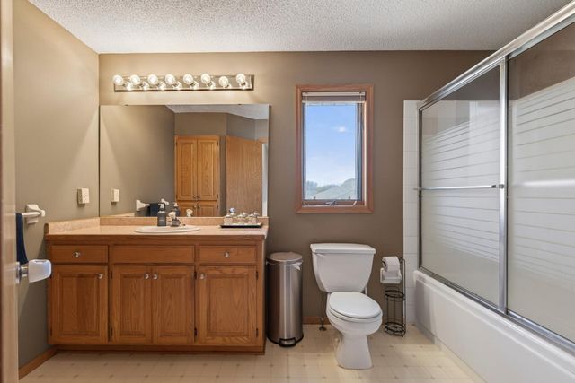 2047 123rd Avenue NW, Coon Rapids, MN 55448