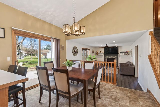 2047 123rd Avenue NW, Coon Rapids, MN 55448